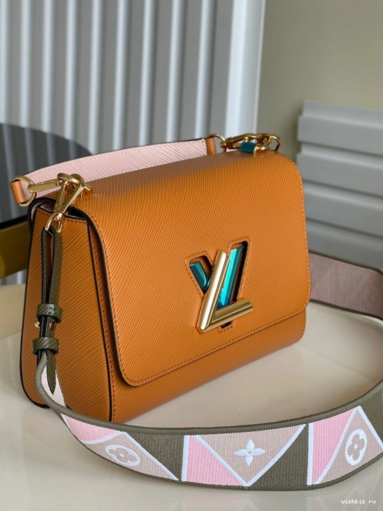 WIS LOUIS TWIST MM VUITTON 0104